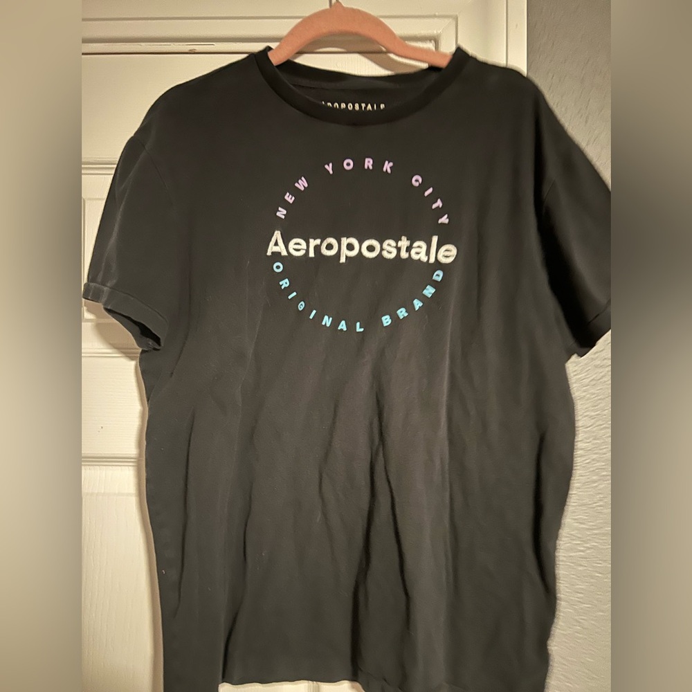 Aeropostale Charcoal Tee with Graphic Print